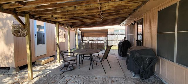 3822 Rosemont Drive, La Porte, TX 77571