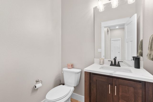 3958 E Dunrobin Drive, Springfield, MO 65809