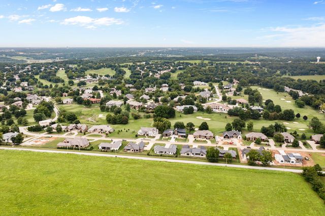 3958 E Dunrobin Drive, Springfield, MO 65809