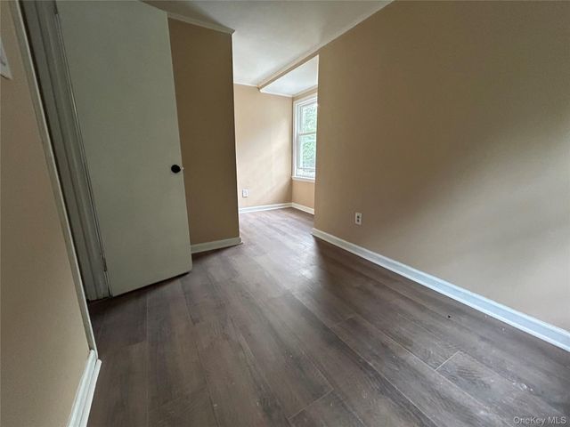 25 Independence Avenue, Middletown, NY 10940