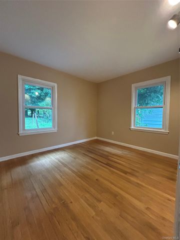25 Independence Avenue, Middletown, NY 10940