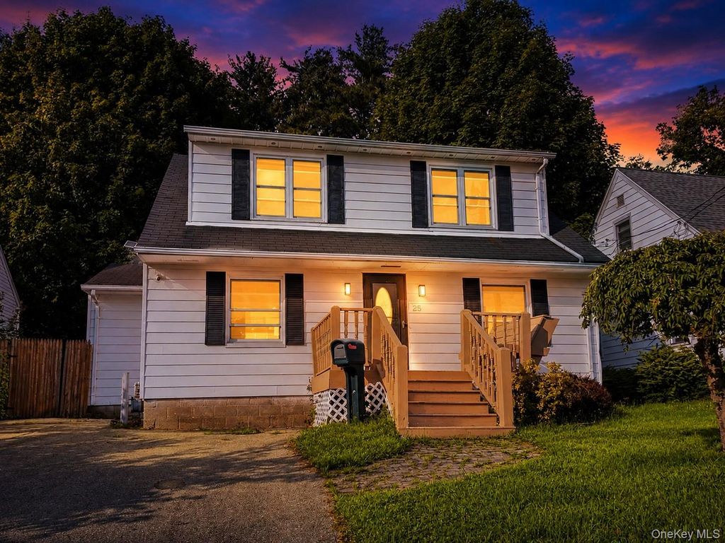 25 Independence Avenue, Middletown, NY 10940