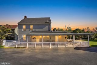 1010 CROSS KEYS RD, Leesport, PA 19533