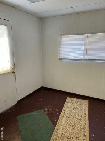 2427 S Vassar Road, Davison, MI 48423