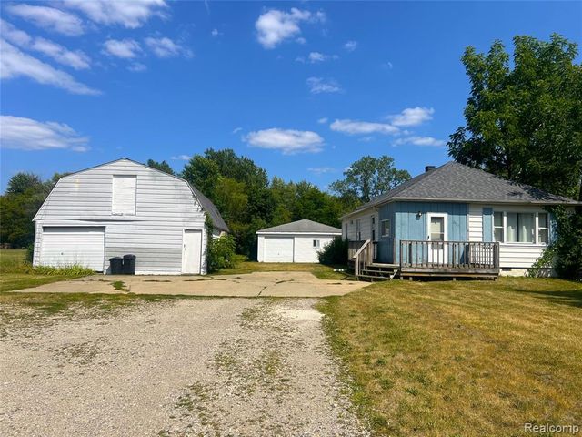 2427 S Vassar Road, Davison, MI 48423