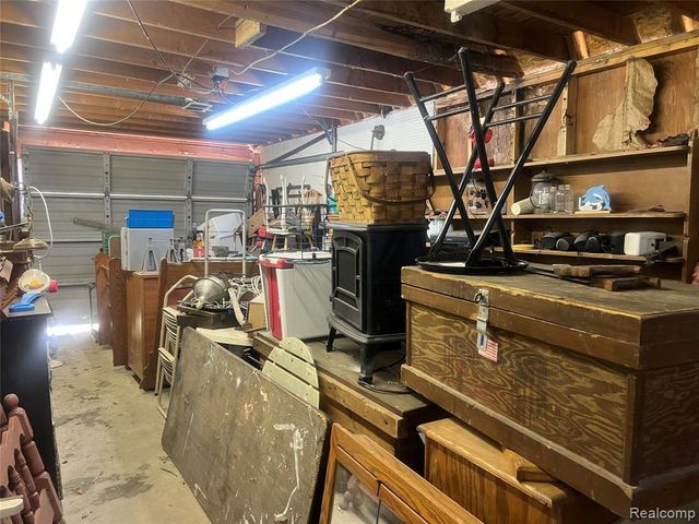 2427 S Vassar Road, Davison, MI 48423