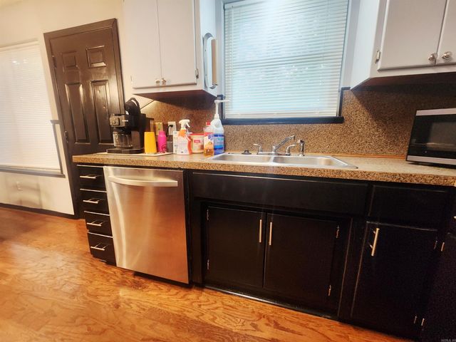 250 Cove Circle, Malvern, AR 72104