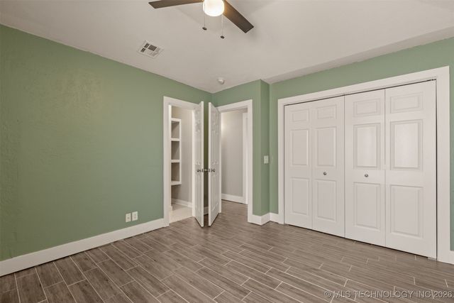 2811 E 3rd Street, Tulsa, OK 74104