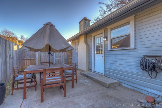 2811 E 3rd Street, Tulsa, OK 74104