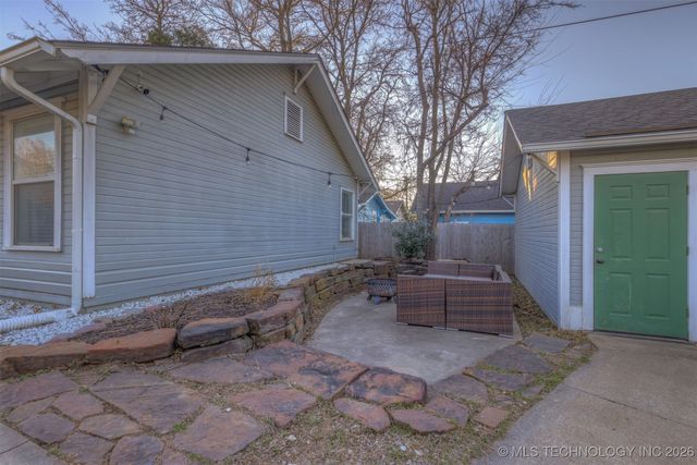2811 E 3rd Street, Tulsa, OK 74104