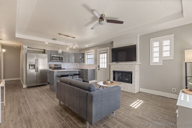 2811 E 3rd Street, Tulsa, OK 74104