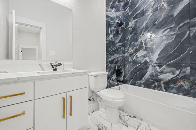 2641 Alabama Avenue, Dallas, TX 75216