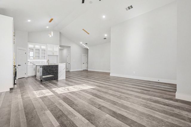 2641 Alabama Avenue, Dallas, TX 75216