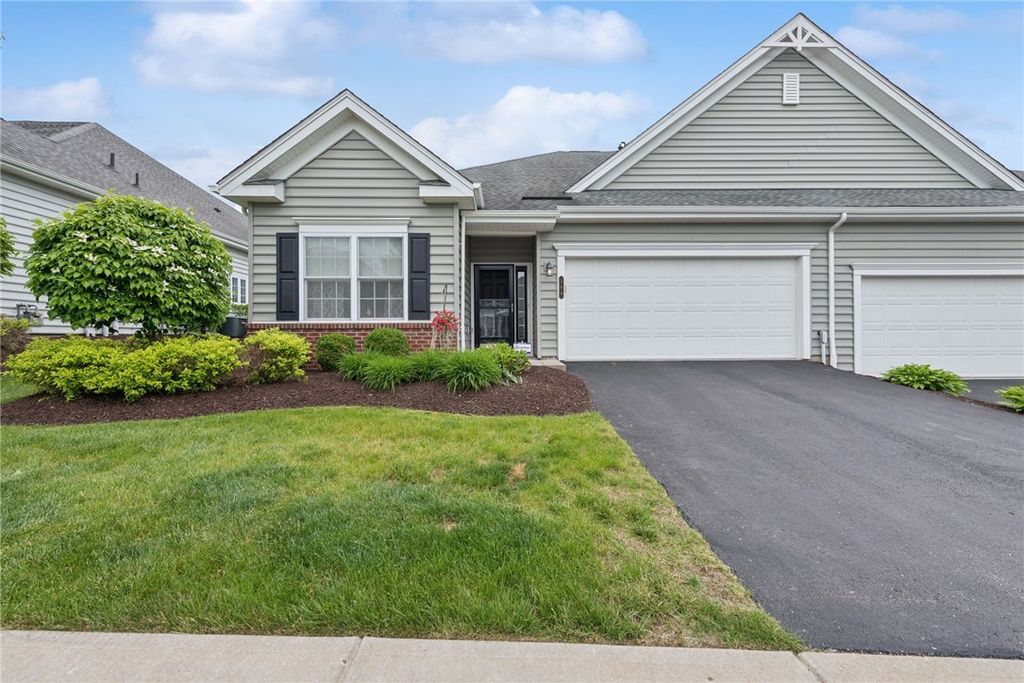 104 Patriot Lane, Ohio Twp, PA 15143