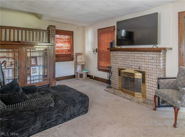 1580 Preston Avenue, Akron, OH 44305