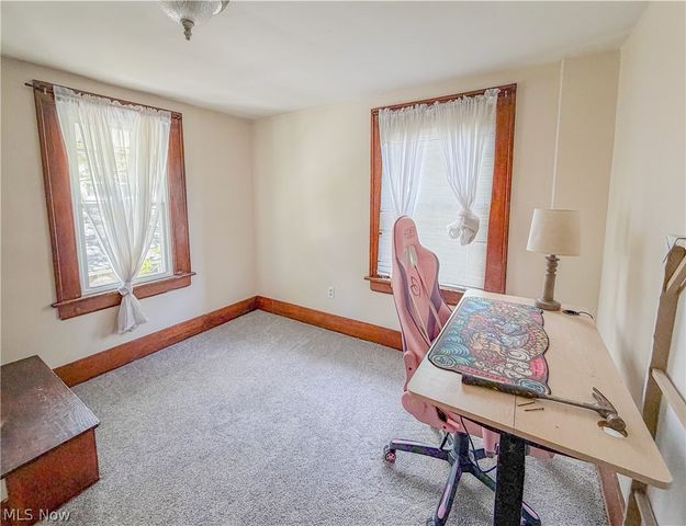 1580 Preston Avenue, Akron, OH 44305