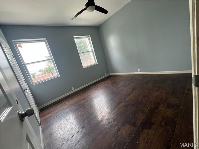 7909 Pennsylvania Avenue, St Louis, MO 63111