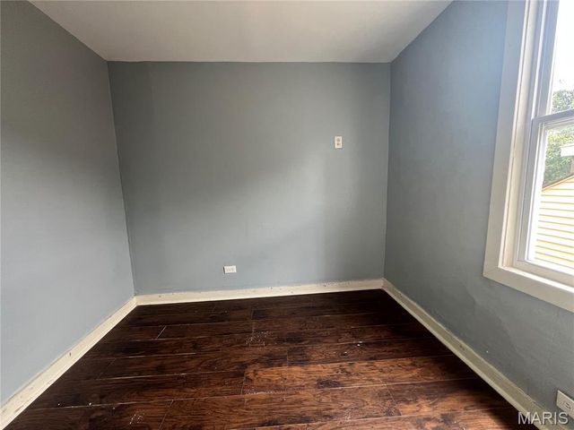 7909 Pennsylvania Avenue, St Louis, MO 63111
