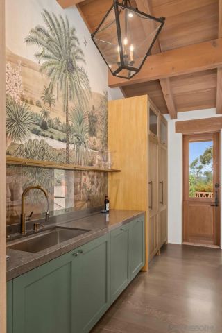 6002 Paseo Valencia, Rancho Santa Fe, CA 92067