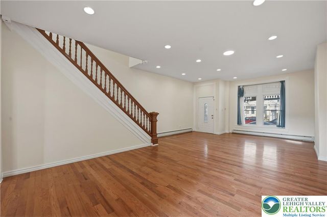 526 North 6 Street, Allentown, PA 18102