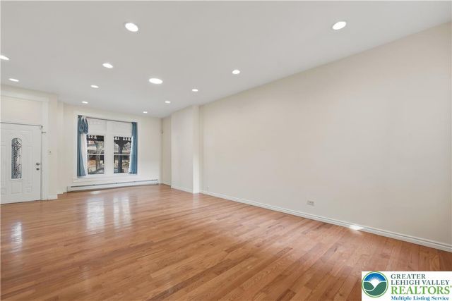 526 North 6 Street, Allentown, PA 18102