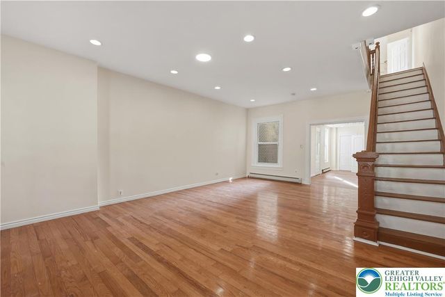 526 North 6 Street, Allentown, PA 18102