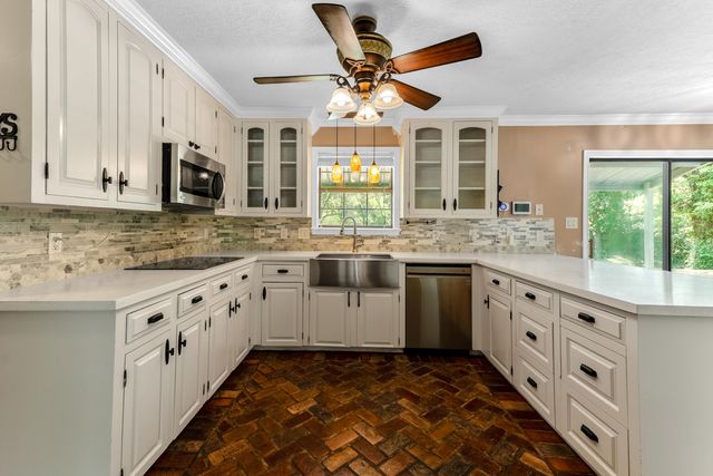 888 Sellers, Longville, LA 70652