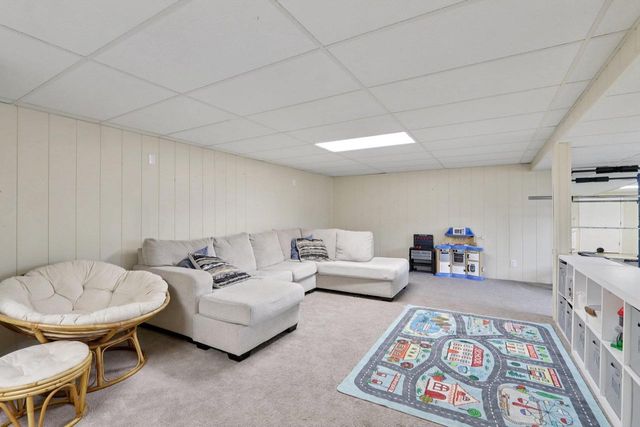 890 Blaser Court, Sun Prairie, WI 53590