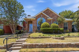 923 Newport Drive, Mesquite, TX 75149