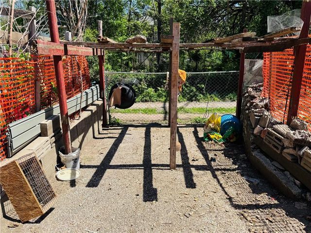 527 Quincy Avenue, Kansas City, MO 64124