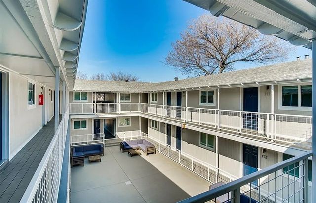 4919 San Jacinto Street 102, Dallas, TX 75206