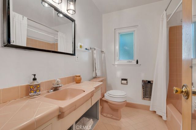 8367 Garden Grove, Northridge, CA 91325