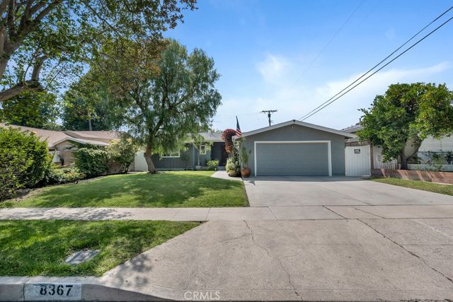 8367 Garden Grove, Northridge, CA 91325