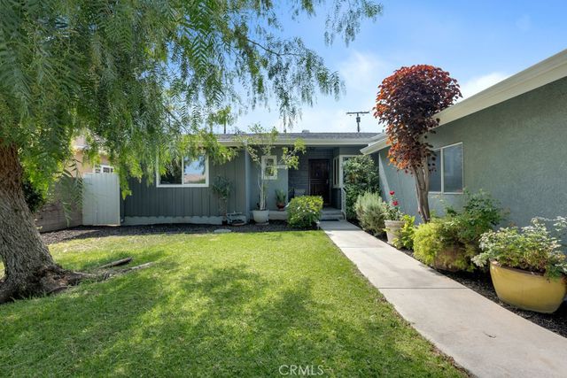 8367 Garden Grove, Northridge, CA 91325
