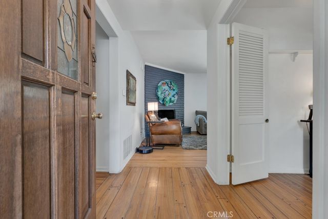 8367 Garden Grove, Northridge, CA 91325