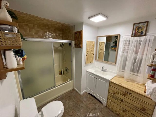 3255 E Avenue R 90, Palmdale, CA 93550