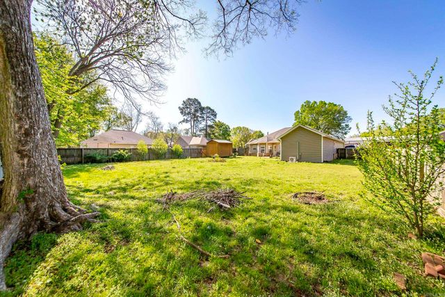 8 Cross Street, Mayflower, AR 72106
