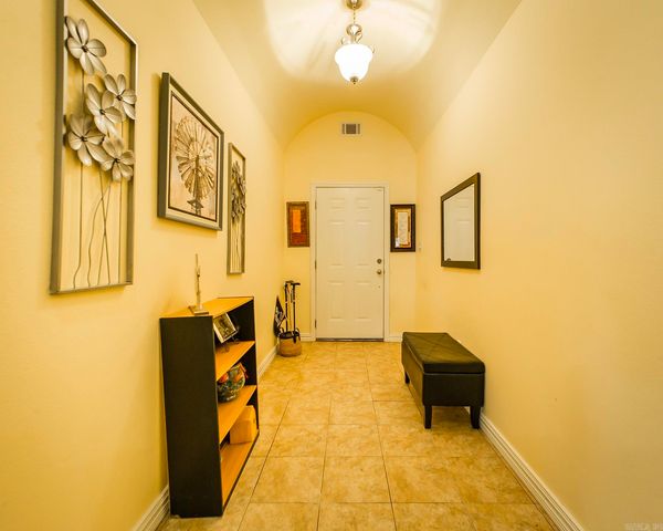 8 Cross Street, Mayflower, AR 72106