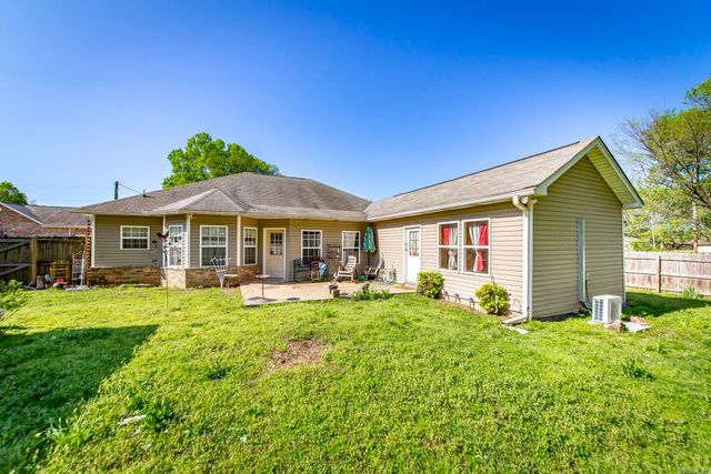 8 Cross Street, Mayflower, AR 72106
