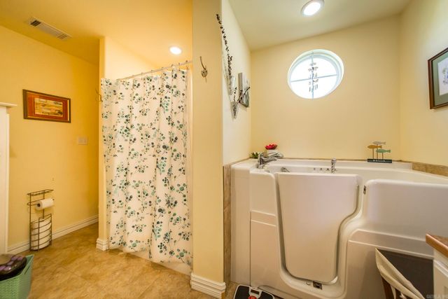 8 Cross Street, Mayflower, AR 72106