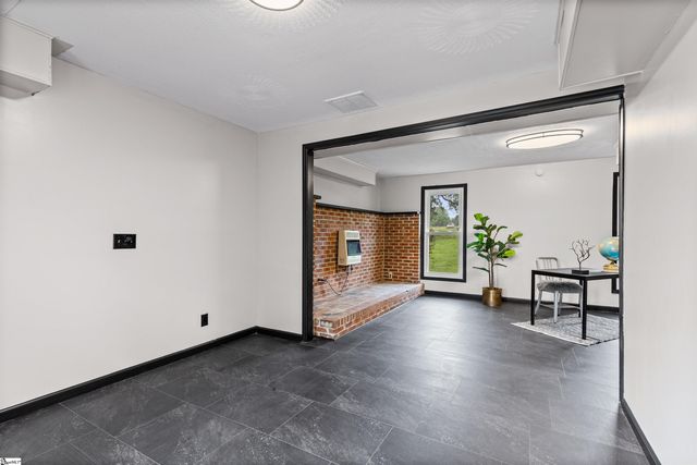 1302 Wham Lawn Road, Gray Court, SC 29645