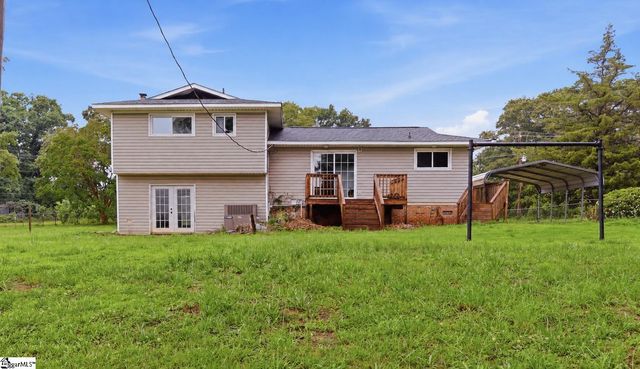 1302 Wham Lawn Road, Gray Court, SC 29645