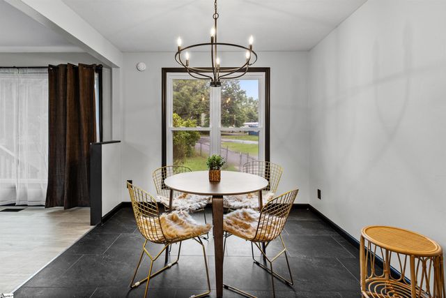 1302 Wham Lawn Road, Gray Court, SC 29645