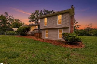 1302 Wham Lawn Road, Gray Court, SC 29645