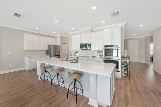 2105 CITRUS BREEZE DRIVE, Bradenton, FL 34208