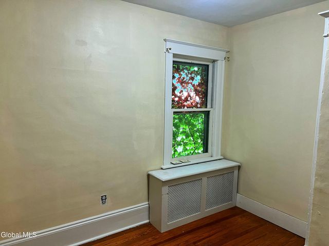 14 Bleeker Avenue, Troy, NY 12180