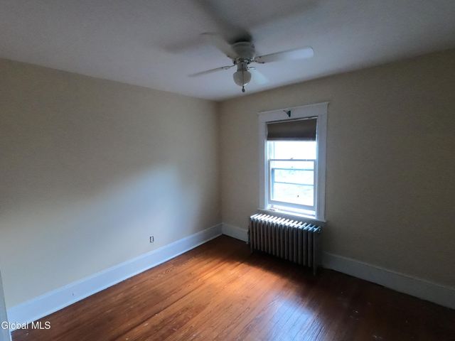 14 Bleeker Avenue, Troy, NY 12180