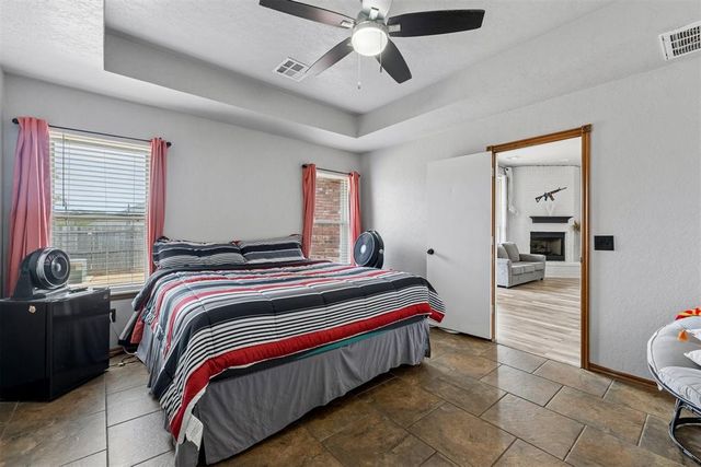 616 Madeline Lane, Moore, OK 73160
