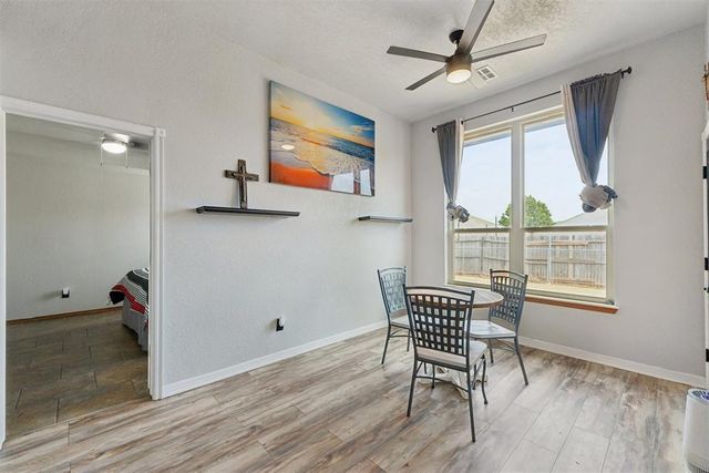 616 Madeline Lane, Moore, OK 73160