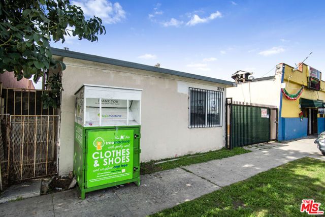 8219 S Central Avenue, Los Angeles, CA 90001